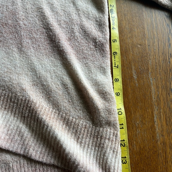 American Eagle Outfitters Pink Ombre Cowl Neck Sweater Hi Low Hemline Size XS - Picture 7 of 14